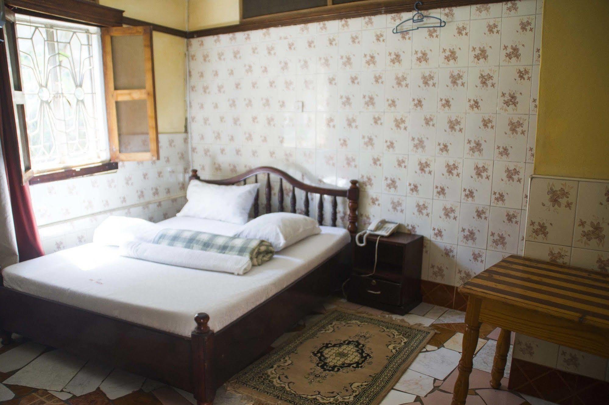 Keba Inn Lyamutundwe Екстер'єр фото