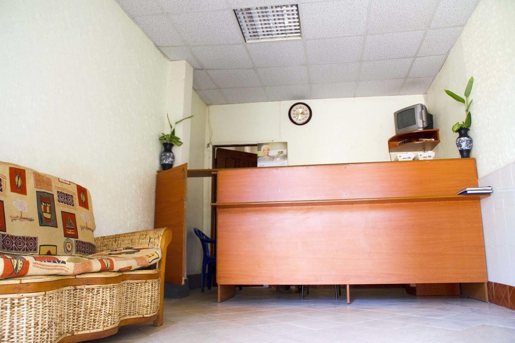 Keba Inn Lyamutundwe Екстер'єр фото